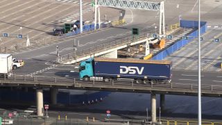 Link to Video | ship, Dover, England, Kent, Great Britain, ferry ship, English Channel, truck, port, truck driver, transport