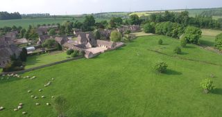 Link zum Video | Landschaft, Vereinigtes Königreich, ländlicher Raum, England, Farbe, Cornwall, Großbritannien, 4K, 2019, Luftaufnahme, Landskab / Landscape