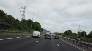 Link zum Video | Footage, Auto, Vereinigtes Königreich, England, Farbe, Großbritannien, 4K, Point-of-View-Shot, Highway, Verkehr, Autobahn, Reisen mit dem Auto