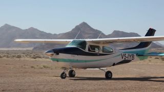 Link to Video | Namibia, airplane with propellers, Africa, Full High Definition, airplane, 2008, Cessna 172 Skyhawk, Cessna aircraft