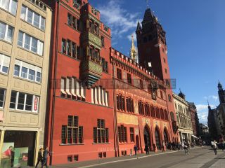 Link to Photo | façade, 2019, rathaus