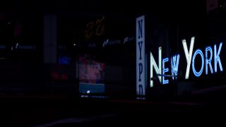 Link zum Video | Times Square, Manhattan, Sommer, Metropole, RED digital pictures, Vereinigte Staaten, Billboard, Nacht, New York City, Rohdatenformat