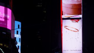 Link zum Video | Times Square, Manhattan, Sommer, Metropole, RED digital pictures, Vereinigte Staaten, Billboard, Nacht, New York City, Rohdatenformat