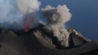 Link to Video | Stromboli, natural phenomenon, active volcano, color, Italy, volcanism, volcanic eruption, volcano