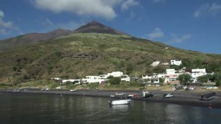 Link to Video | Stromboli, natural phenomenon, active volcano, color, Italy, volcanism, volcanic eruption, volcano