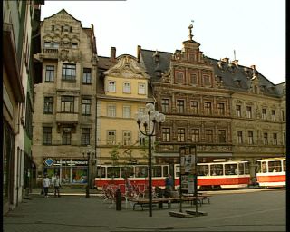 Link to Video | Fischmarkt, Thuringia, German Democratic Republic, Erfurt, 1990, old town, eastern Germany