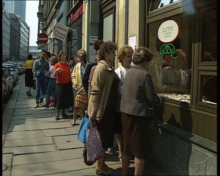 Link to Video | Saxony, German Democratic Republic, 1990, Leipzig, eastern Germany