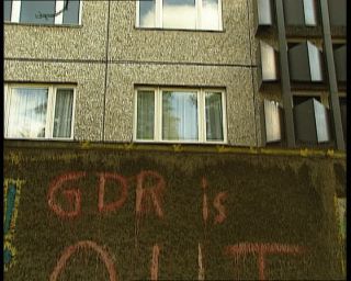 Link to Video | Plattenbau, residential building, German Democratic Republic, Dresden, façade, 1990, prefabricated home, building, eastern Germany