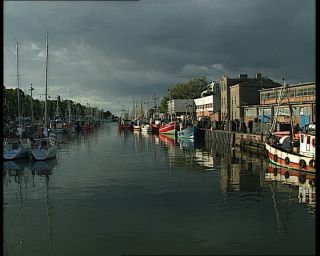 Link to Video | Mecklenburg-Western Pomerania, German Democratic Republic, 1990, color, standard-definition television, Rostock, Warnemünde, 1990s, port, Betacam SP, eastern Germany