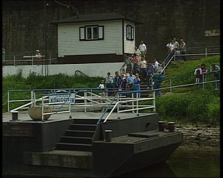 Link to Video | tourist destination, Saxony, maritime transport, Elbe, German Democratic Republic, 1990, color, standard-definition television, Elbe Sandstone Mountains, 1990s, tour boat ride, river, Betacam SP, eastern Germany