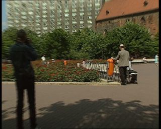 Link to Video | 1990, color, Berlin