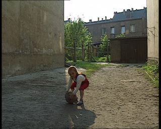 Link to Video | Saxony, architecture, German Democratic Republic, façade, 1990, Leipzig, building, working class quarter, eastern Germany