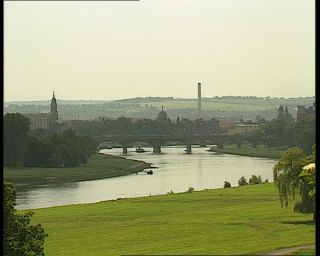 Link to Video | German Democratic Republic, Dresden, 1990, eastern Germany