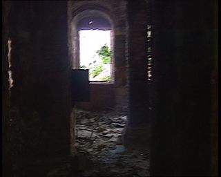Link to Video | ruins, Saxony, Dresden Castle, German Democratic Republic, Dresden, 1990, ruinous, château, eastern Germany