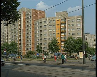 Link to Video | German Democratic Republic, Potsdam, 1990, color, eastern Germany