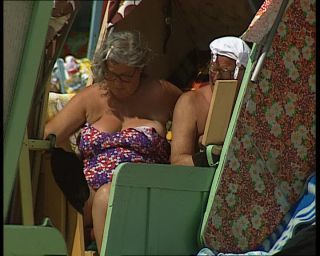 Link to Video | sea, German Democratic Republic, 1990, Baltic Sea, Ostseebad Göhren, eastern Germany