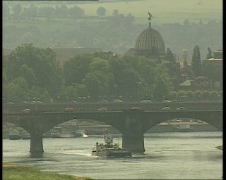 Link to Video | German Democratic Republic, Dresden, 1990, eastern Germany