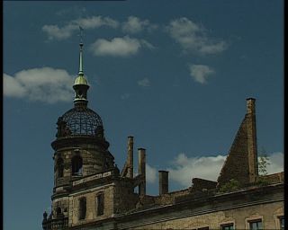 Link to Video | ruins, Saxony, Dresden Castle, German Democratic Republic, Dresden, 1990, ruinous, château, eastern Germany