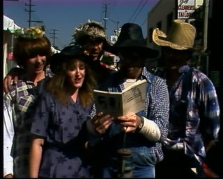 Link zum Video | Farbe, street festival, 1988, Vereinigte Staaten, Hollywood, Nordamerika, Mensch, Los Angeles, street fair, Kalifornien