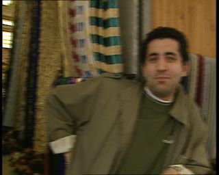 Link to Video | tourist destination, France, Multinational state, megacity, metropolis, 1991, multicultural society, color, standard-definition television, 90s, 1990s, Europe, megalopolis, Betacam SP, Paris