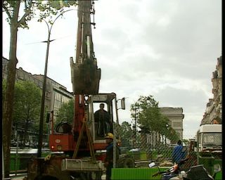 Link to Video | commemoration, tourist destination, France, Legion of Honour, megacity, metropolis, 1991, color, standard-definition television, 1990s, Europe, megalopolis, Betacam SP, Paris