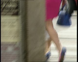 Link to Video | tourist destination, leg, France, megacity, metropolis, 1991, color, shoe, standard-definition television, 1990s, Europe, megalopolis, human leg, Betacam SP, Paris