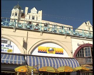 Link to Video | United Kingdom, England, Europe, London