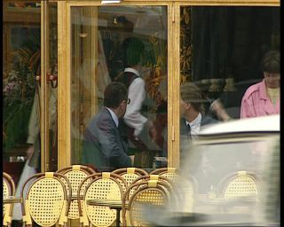 Link to Video | tourist destination, France, megacity, metropolis, 1991, color, standard-definition television, 1990s, Europe, megalopolis, Betacam SP, Paris