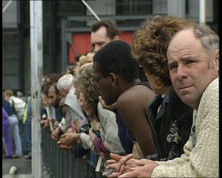 Link to Video | tourist destination, cultural center, France, megacity, Centre Georges Pompidou, metropolis, 1991, color, standard-definition television, 1990s, Europe, megalopolis, tourist attraction, Betacam SP, Paris