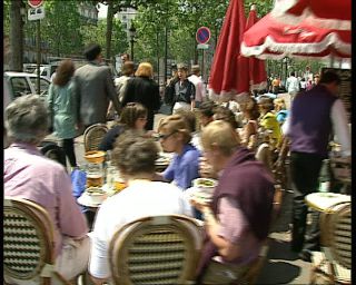 Link to Video | tourist destination, France, megacity, metropolis, 1991, color, standard-definition television, 90s, 1990s, Europe, megalopolis, avenue des Champs-Élysées, Betacam SP, Paris
