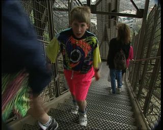 Link to Video | tourist destination, France, megacity, metropolis, 1991, color, Eiffel Tower, standard-definition television, 90s, 1990s, Europe, megalopolis, tourist attraction, day, Betacam SP, Paris
