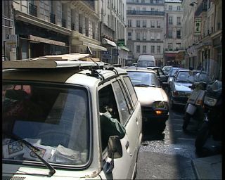 Link to Video | tourist destination, France, megacity, demonstration, labor union, metropolis, 1991, color, standard-definition television, protest, 1990s, Europe, megalopolis, Betacam SP, Paris