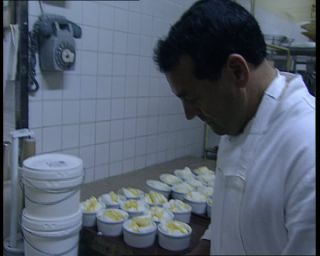 Link to Video | tourist destination, France, megacity, metropolis, 1991, color, standard-definition television, hotel, 1990s, Europe, megalopolis, Betacam SP, Paris