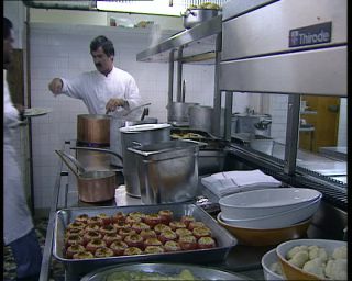 Link to Video | tourist destination, France, megacity, metropolis, 1991, color, standard-definition television, hotel, 1990s, Europe, megalopolis, Betacam SP, Paris