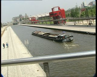 Link to Video | tourist destination, France, Quartier de la Villette, megacity, metropolis, 1991, color, standard-definition television, 90s, 1990s, Europe, megalopolis, Betacam SP, Paris
