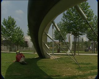 Link to Video | tourist destination, France, Quartier de la Villette, megacity, metropolis, 1991, color, standard-definition television, 90s, 1990s, Europe, megalopolis, Betacam SP, Paris