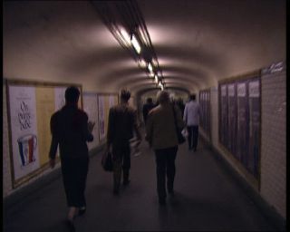 Link to Video | tourist destination, France, megacity, metropolis, 1991, color, standard-definition television, 90s, 1990s, Europe, megalopolis, Paris Métro, Betacam SP, Paris
