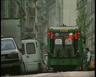 Link to Video | tourist destination, France, megacity, Montmartre, metropolis, 1991, color, standard-definition television, 1990s, Europe, megalopolis, Betacam SP, Paris