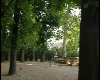 Link to Video | tourist destination, France, megacity, metropolis, 1991, color, park, standard-definition television, Jardin du Luxembourg, 1990s, Europe, megalopolis, Betacam SP, Paris