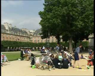 Link to Video | tourist destination, France, megacity, metropolis, 1991, color, standard-definition television, 1990s, Europe, megalopolis, tourist attraction, Betacam SP, Paris