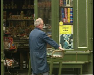 Link to Video | footage, France, megacity, metropolis, 1991, color, standard-definition television, Latin Quarter, 1990s, Europe, megalopolis, Betacam SP, Paris