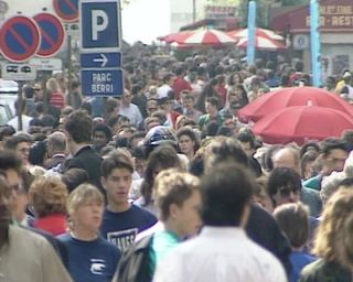 Link to Video | France, 1991, Europe, Paris
