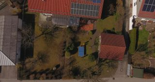 Link to Video | March, bird's-eye view, pandemic, fun, renewable energy, spring, Tischtennis, leisure, Germany, solar cell panel, color, curfew, group of houses, 4K resolution, March 27, 2020, high-angle shot, table tennis, alternative energy, aerial shot, hobby, table for table tennis, Schäftlarn, day, motion, roof, solar thermal collector, family, Bavaria