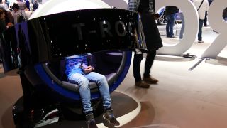 Link to Video | passenger car, motor car, Frankfurt am Main, audience, trade fair, International Motor Show Germany