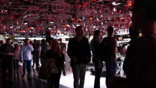 Link to Video | passenger car, motor car, Frankfurt am Main, audience, trade fair, International Motor Show Germany