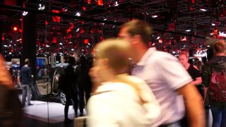 Link to Video | passenger car, motor car, Frankfurt am Main, audience, trade fair, International Motor Show Germany