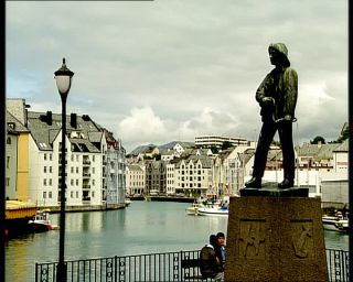 Link to Video | Norway, 1993, Scandinavia, color, standard-definition television, 90s, 1990s, Ålesund Municipality, Betacam SP