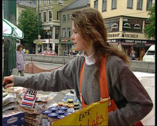 Link to Video | fish market, Norway, 1993, Scandinavia, color, standard-definition television, Bergen, 90s, 1990s, Betacam SP