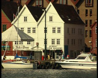 Link to Video | Norway, 1993, Scandinavia, color, standard-definition television, Bergen, 90s, 1990s