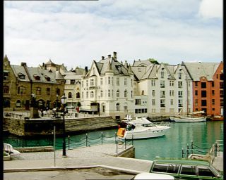 Link to Video | Molde Municipality, cycling race, Norway, 1993, 4:3, Scandinavia, color, standard-definition television, type of sport, Betacam SP